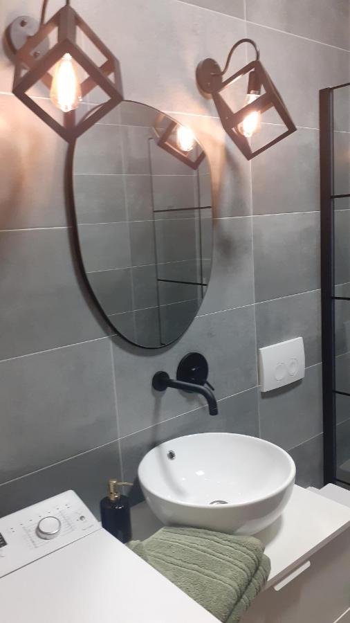 Appartamento Oaza Klara Karlovac Esterno foto